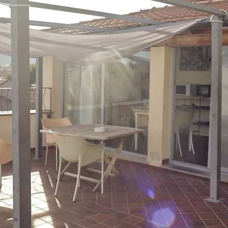 B&B Giardinidivale A 2 Chilometri Da Finale Ligure Borgio Verezzi Zimmer foto